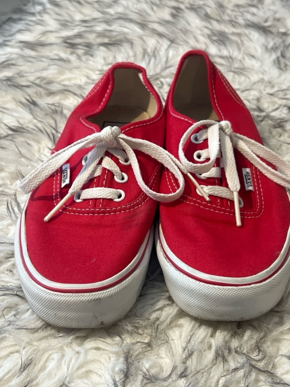 Vans Low-Top Canvas Sneakers in Red and White - Picture 2 of 8
